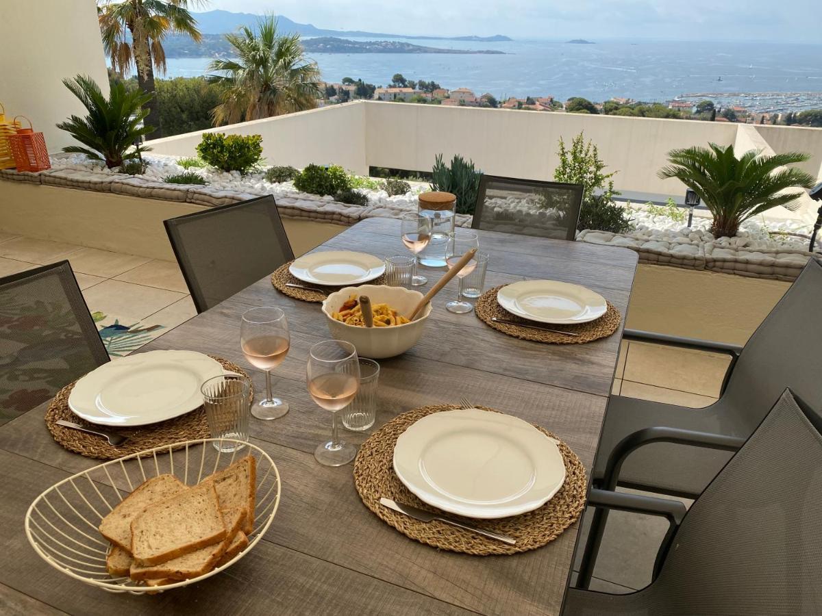 Superbe T2 44M2 - Grande Terrasse Vue Mer Panoramique Exceptionnelle Piscine - Parking Bandol Exterior foto